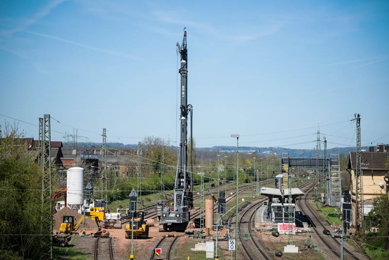 Bohrarbeiten am Bahnhof Bous