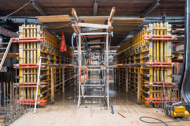 Bohrarbeiten am Bahnhof Bous